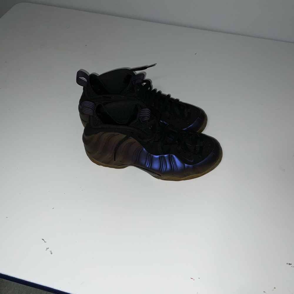 Nike Black and Purple Athletic Shoes